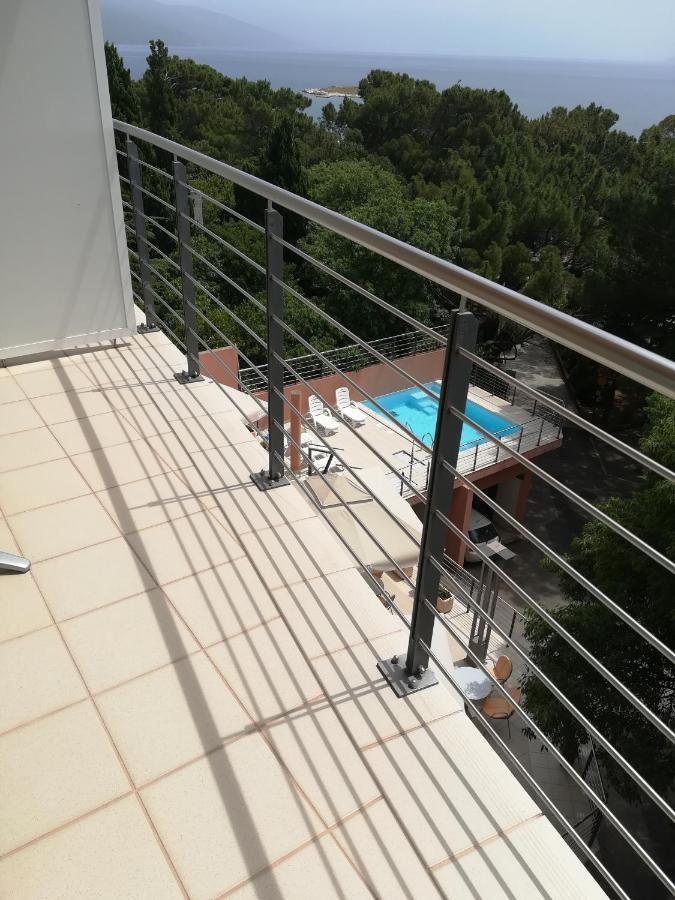 Hotel Tamaris Novi Vinodolski Bagian luar foto